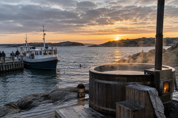 Hot Tub and Sea Dip Tour, Gothenburg